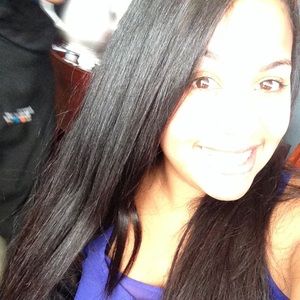 Meet your Posher, Nilsa